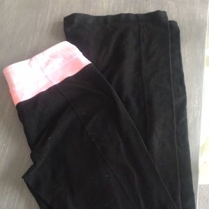 Lululemon grove pant size 6long, bootcut
